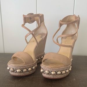(Christian Louboutin) Dusty Pink Suede Chocazeppa Platform Wedge Sandals
